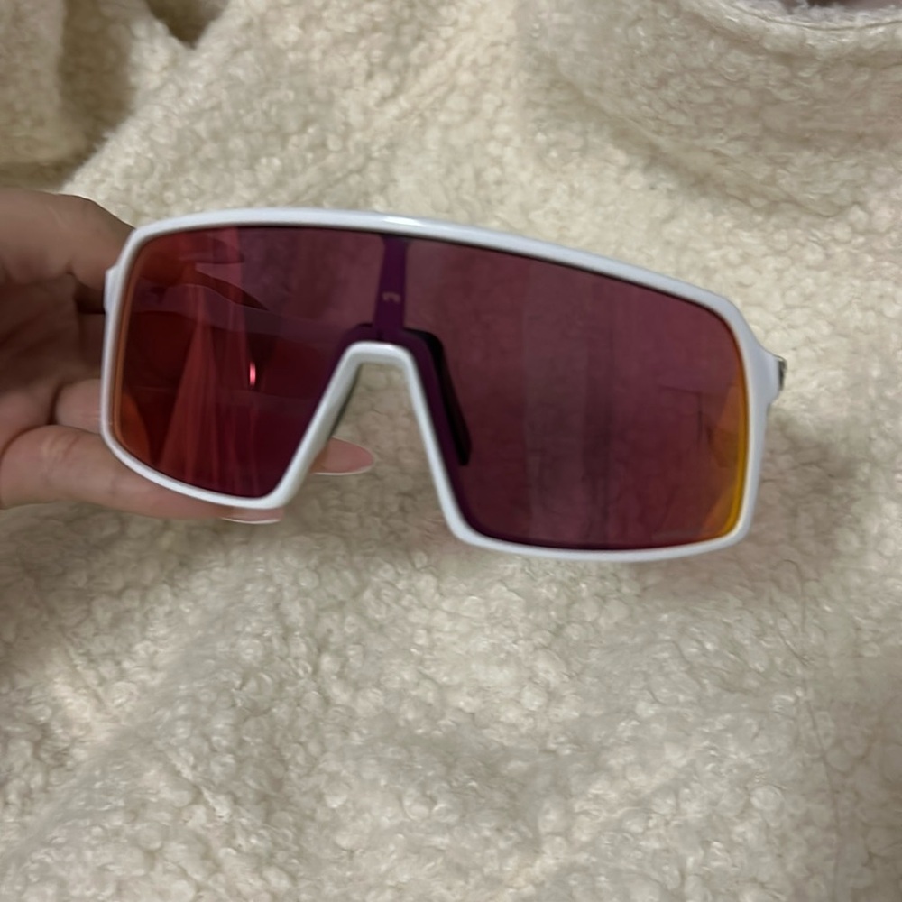 Oakley Sutro 009406